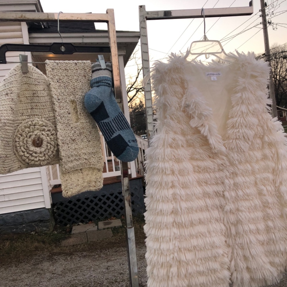 4Piece Deal-Vest•New Carhartt Socks•Handmade Hat/Scarf